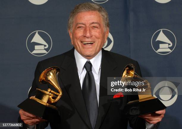 Winner Tony Bennett backstage with his awards during the 49th annual Grammy Awards Show, February 11, 2007 in Los Angeles, California.