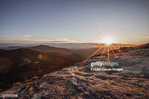 sunset from summit of baldpate mountain, appalachian trial, maine. - bethel maine stockfoto's en -beelden