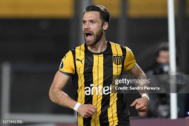 Gary Kagelmacher of Peñarol celebrates after scoring the opening goal of his team during a Copa CONMEBOL Libertadores 2020 group C match between...