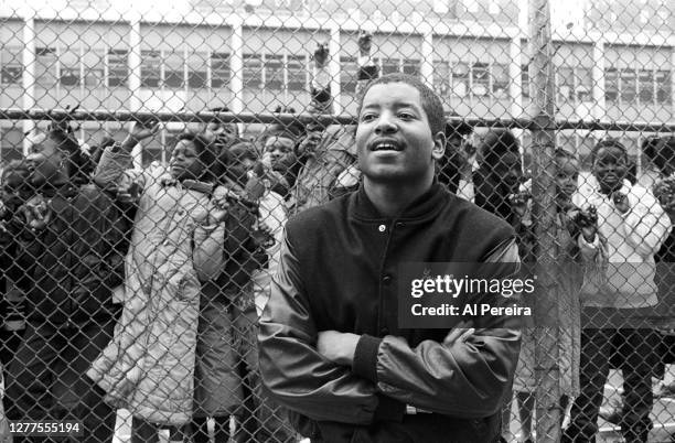 Young Mc Rapper Young 63,275 Young Mc Photos & High Res Pictures - Getty Images