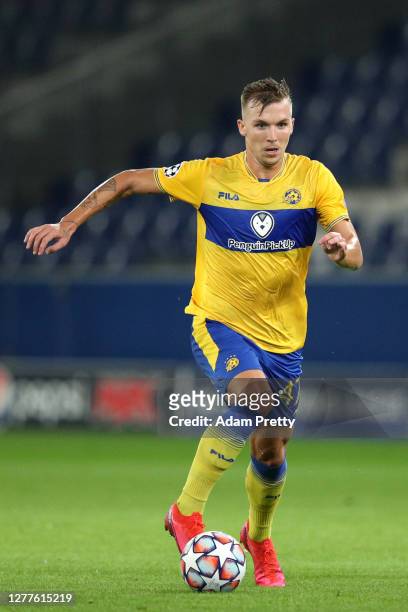 Eden Karzev of Maccabi Tel-Aviv runs with the ball during the UEFA Champions League Play-Off second leg match between RB Salzburg and Maccabi...