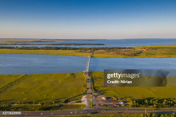 aerial view of savannah river and cockspur island - tidal marsh stock pictures, royalty-free photos & images