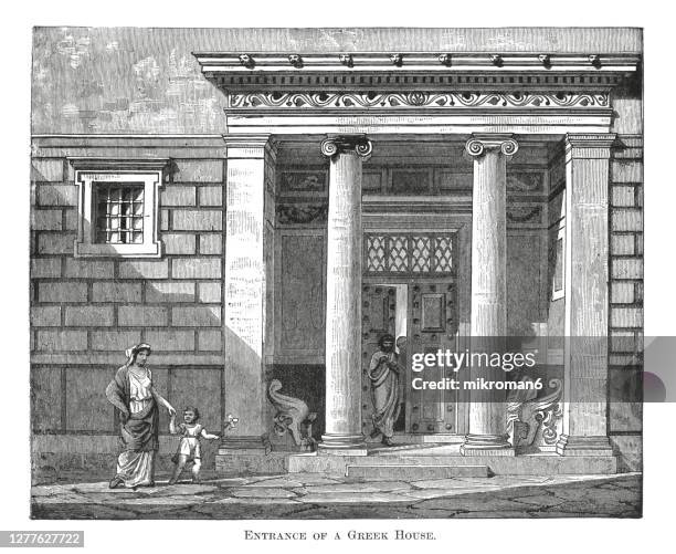 old engraved illustration of entrance of a greek house - greek architecture - oude griekenland stockfoto's en -beelden