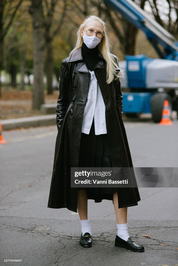 Street Style At Paris Fashion Week - Womenswear Spring Summer 2021 : Day Three