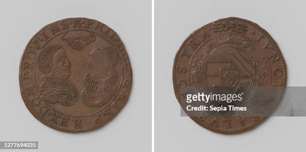 Marriage of Philip IV, King of Spain and Maria Anna, Archduchess of Austria, Copper Medal. Obverse: facing breasts of man and woman facing each other...