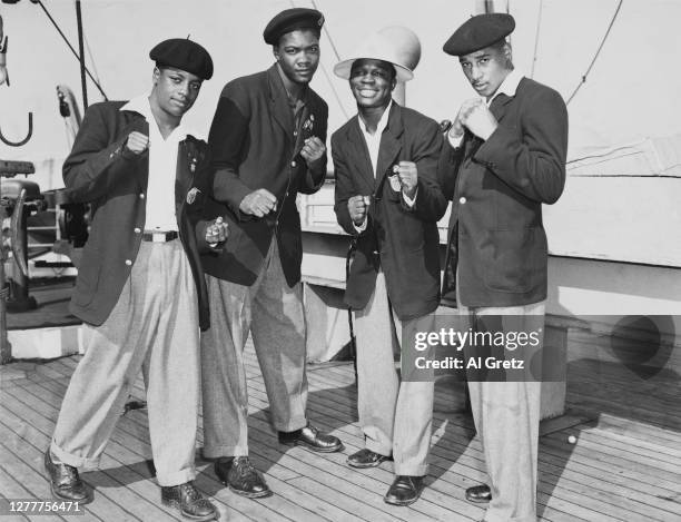 First Four Boxing Ship Boxing Photos and Premium High Res Pictures - Getty Images