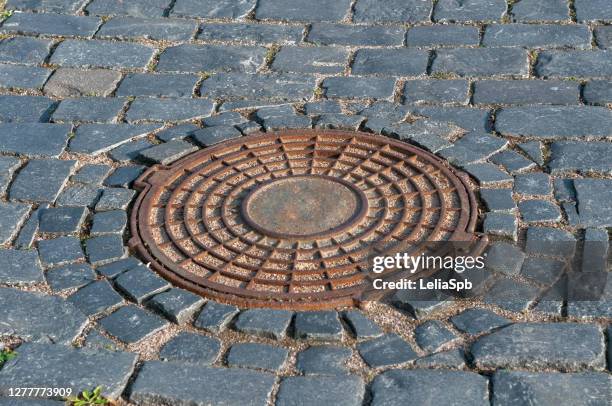 Frayed Line 305 Frayed Line Stock Photos, High-Res Pictures, and Images - Getty Images