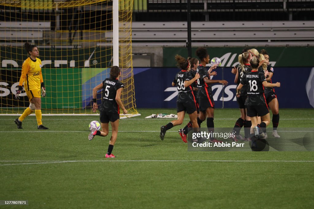 OL Reign v Portland Thorns FC