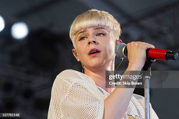 Robyn British Singer Robyn Singer Photos and Premium High Res Pictures - Getty Images
