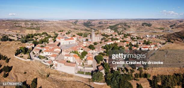 panoramic view of medinaceli - soria stock pictures, royalty-free photos & images