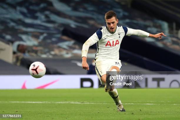 Giovani Lo Celso of Tottenham Hotspur scores his team's third goal during the UEFA Europa League play-off match between Tottenham Hotspur and Maccabi...