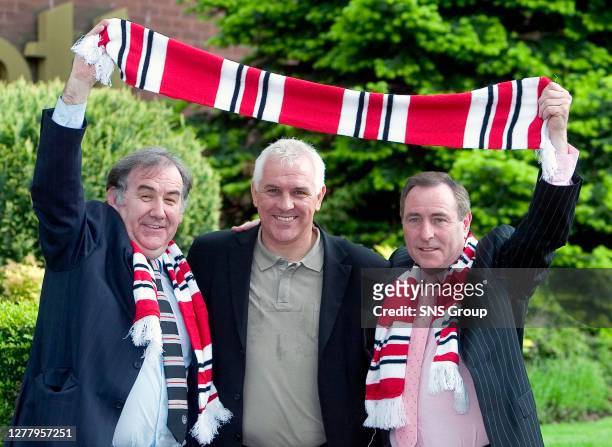 Clyde directors Len McGuire and John Ruddy with new manager Graham Roberts