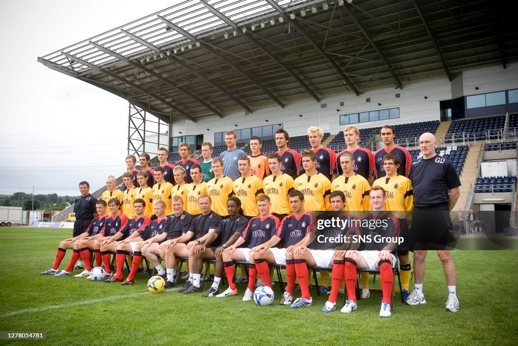 24/07/06 .Falkirk Stadium - Westfield .Back Row - Darren Barr, Tiago Rodriguez, Marc Twaddle, Kenny Milne, Michael Andrews, Scott Higgens, Jamie Barclay, Craig Ireland, Karl Dodd, Liam Craig, Vitor Lima..Middle Row - Craig Sprowl, Peter Mcahon, Chris Mit
