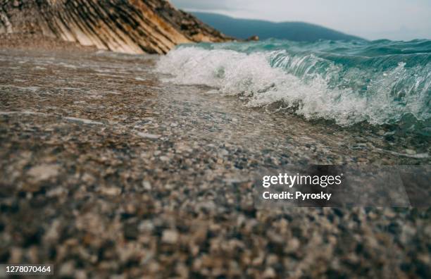 Pebble Ripple Wave Pebble Water Ripple Photos and Premium High Res Pictures - Getty Images