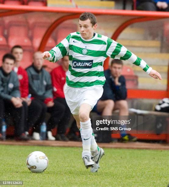 Nicky Rolly Nicky Reilly Photos and Premium High Res Pictures - Getty Images