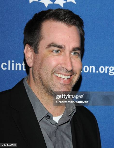 Bill Riggle 228 President Clinton Hosts Millennium Network Los Angeles Arrivals ...