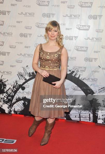 Singer Basia Bulat poses on the red carpet at the 2011 Juno Awards at ...