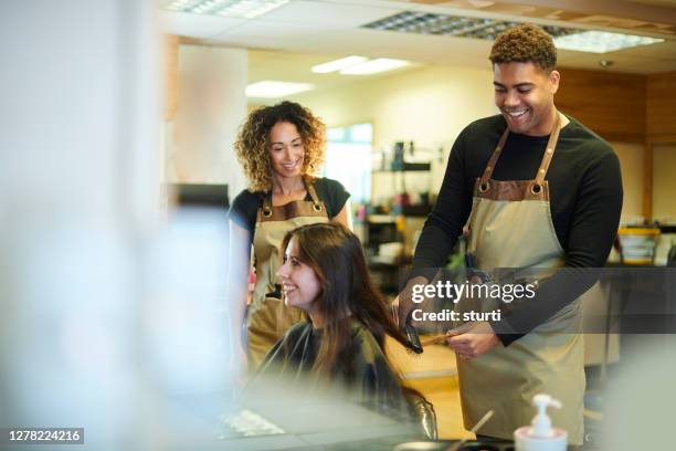 Training Stylist Beauty Salon Training Photos and Premium High Res Pictures - Getty Images