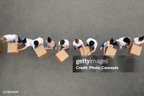 Che passa scatole di cartone Che passa scatole di cartone