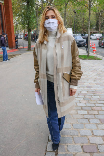 FRA: Hermes : Outside Arrivals -  Paris Fashion Week - Womenswear Spring Summer 2021