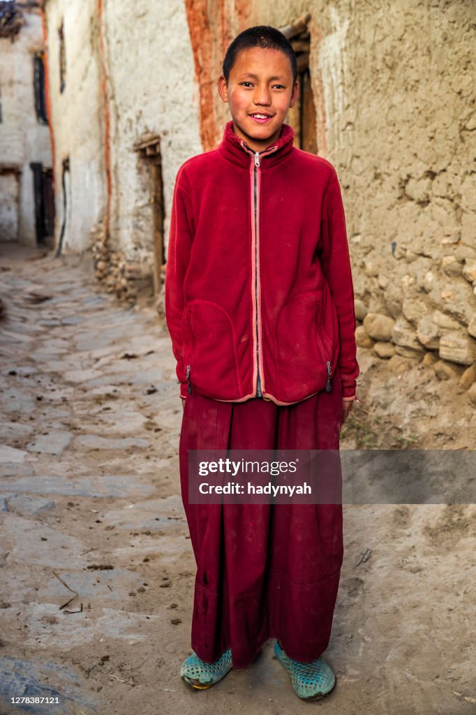 Ein junger tibetisch-buddhistischer Mönch, Lo Manthang, Oberer Mustang, Nepal