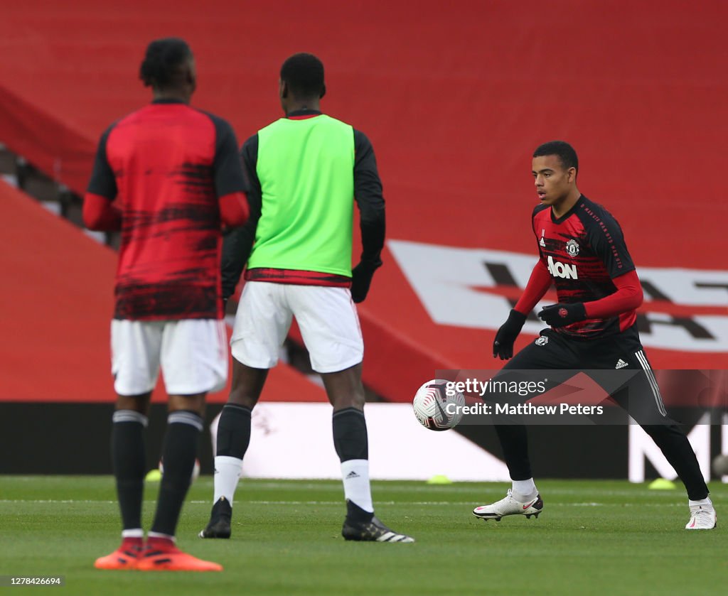 Manchester United v Tottenham Hotspur - Premier League