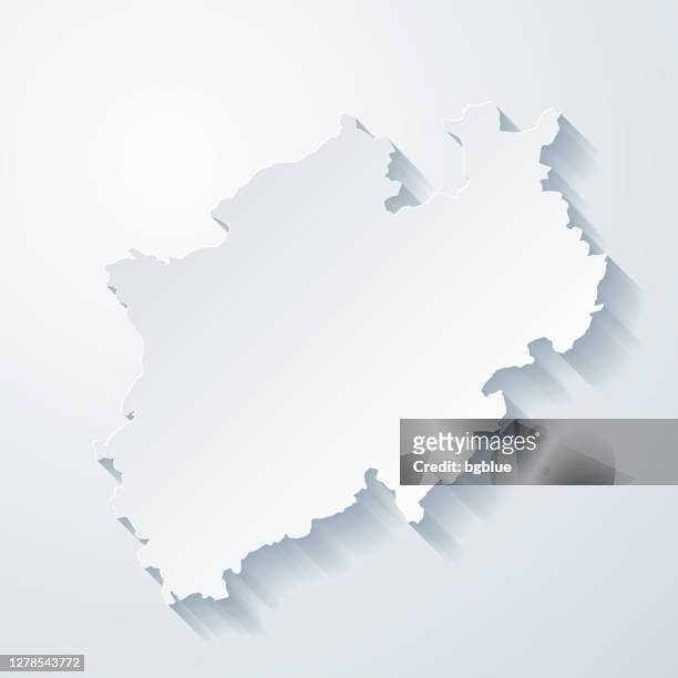 illustrazioni stock, clip art, cartoni animati e icone di tendenza di mappa nord reno-westfalia con effetto taglio carta su sfondo vuoto - north rhine westphalia