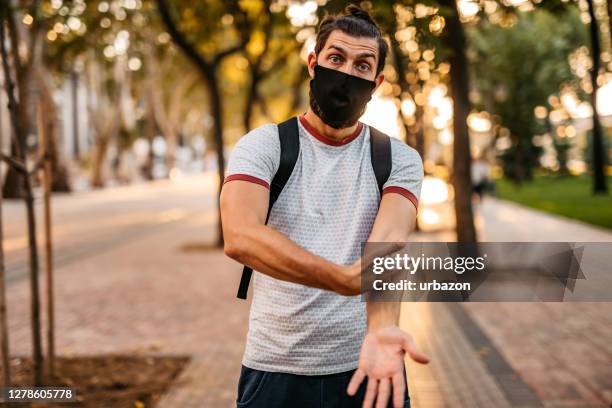 Mask Asl Mask Asl Photos and Premium High Res Pictures - Getty Images