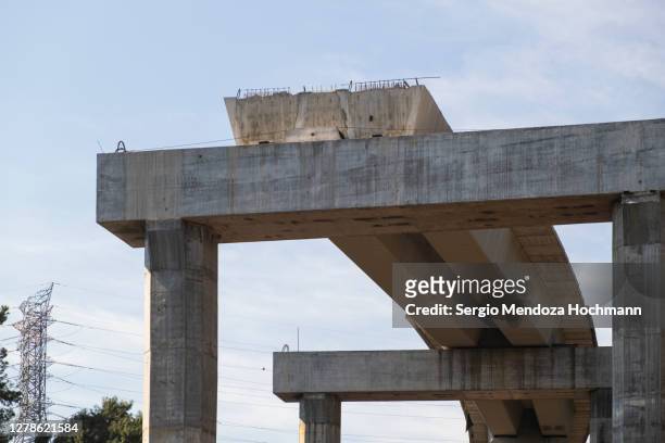 road construction of an elevated road on the outskirts of mexico city, mexico - bridge built structure stock pictures, royalty-free photos & images