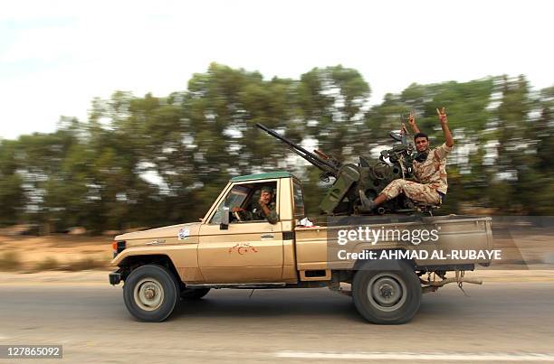 Red Machine Gun 1,547 Red Machine Gun Stock Photos, High-Res Pictures, and Images ...
