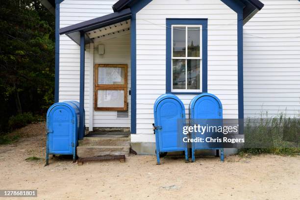 Usps Blue Box Photos et images de collection - Getty Images