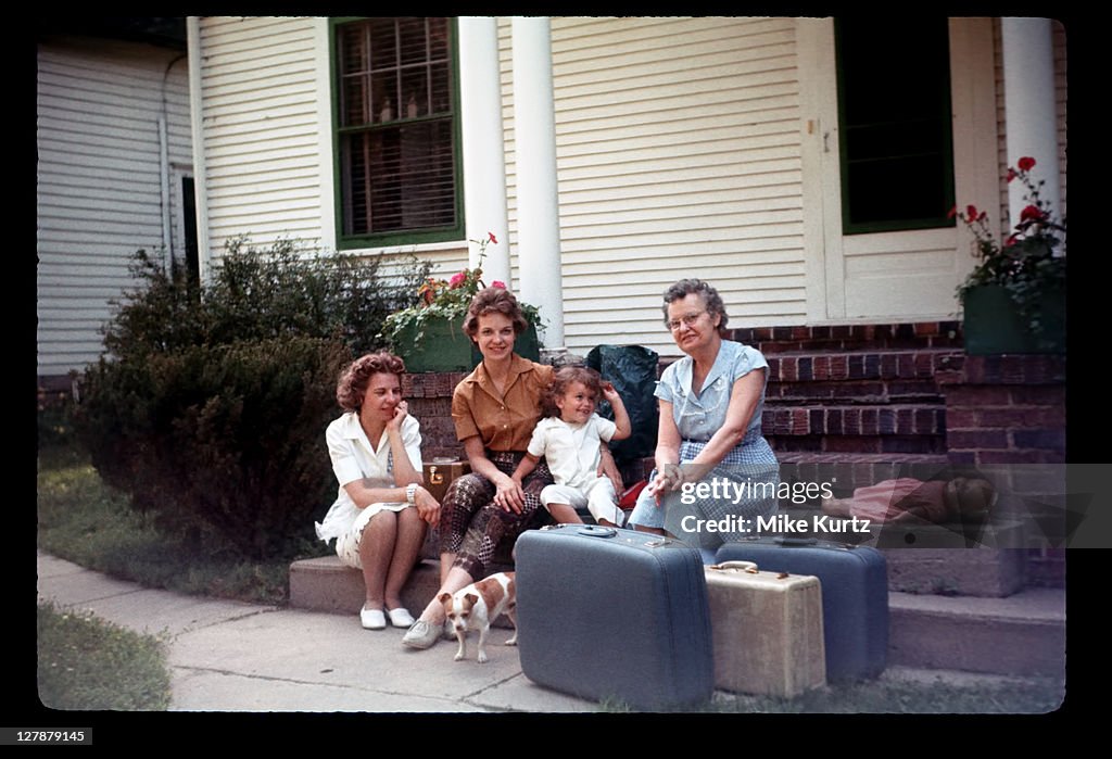 Grandma visiting daughter and her family