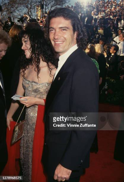 Spanish actor Antonio Banderas and wife Ana Leza during the 66th Annual Academy Awards at Dorothy Chandler Pavilion in Los Angeles, California,...