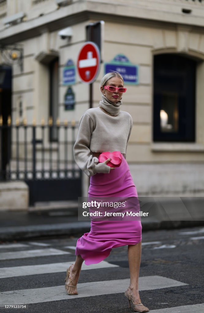 Street Style At Paris Fashion Week - Womenswear Spring Summer 2021 : Day Nine