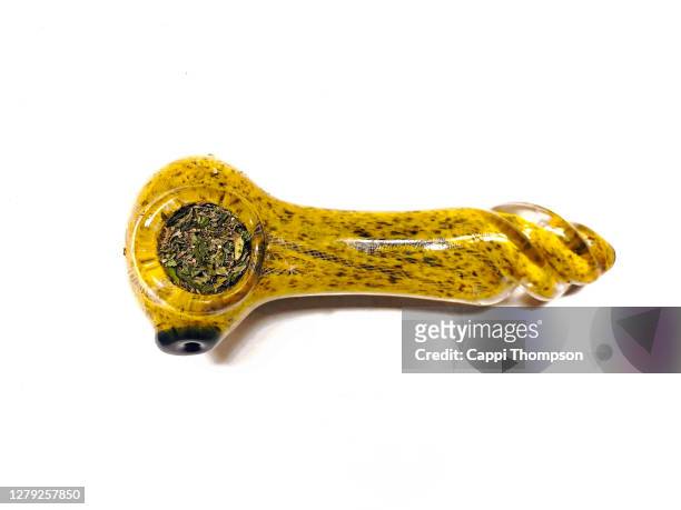 173 Glass Pipe Weed Stock Photos, High-Res Pictures, and Images - Getty  Images