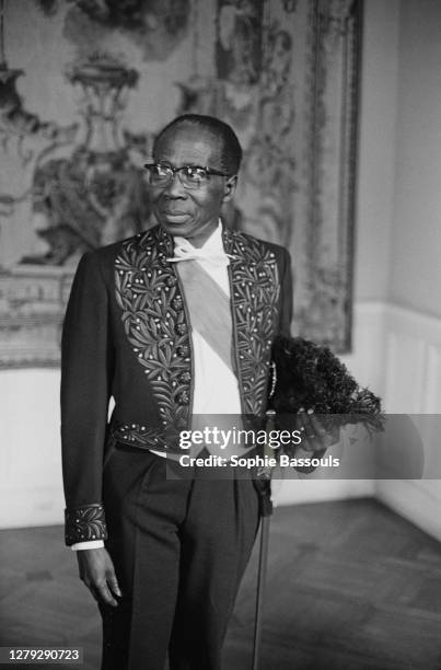 Leopold Senghor entre à l'Académie Française - Leopold Sedar Senghor lors de la cérémonie par laquelle il entre dans le cercle des Immortels. Paris,...