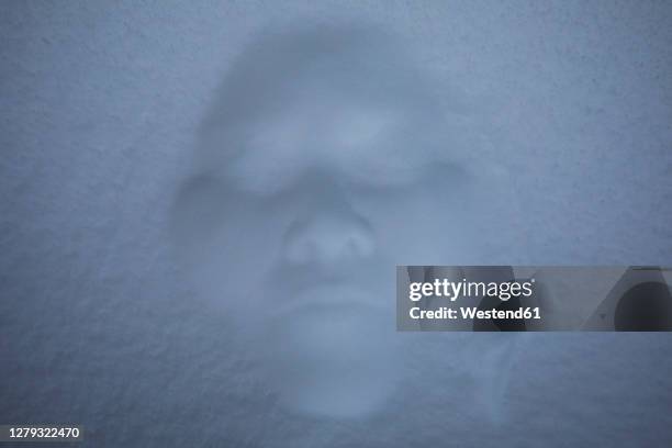 Boo! Human Photos and Premium High Res Pictures - Getty Images
