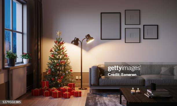 wohnzimmer zu weihnachten - living room wallpaper stock-fotos und bilder