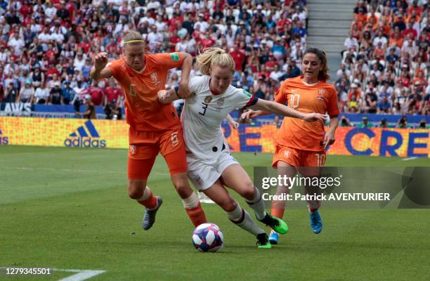 La joueuse Samantha Mewis de l'équipe des USA de football féminin pendant le match USA-Pays-Bas le 7 juillet 2019, à Lyon, France.