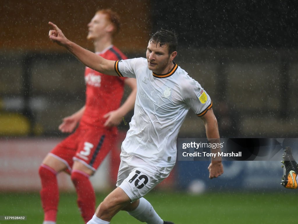 Cambridge United v Newport County - Sky Bet League Two