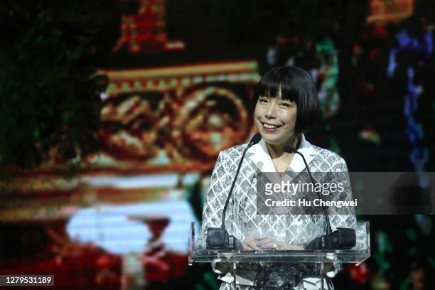Angelica Cheung speaks onstage at the Green Carpet Fashion Awards at Shanghai Tower on October 10, 2020 in Shanghai, China.