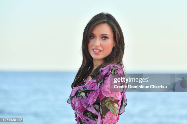 Elsa Esnoult attends the "Les Mysteres De L'Amour" photocall at the 3rd Canneseries on October 10, 2020 in Cannes, France.