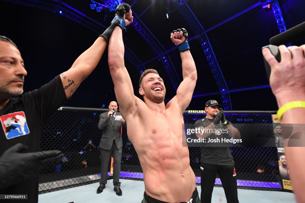 UFC Fight Night: Perez v Du Plessis