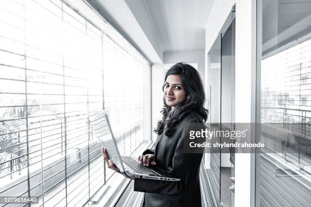 smart office concept - image stock pictures, royalty-free photos & images