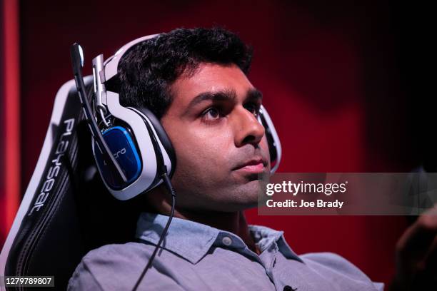 Ex F1 driver Karun Chandhok participates in a practice session during the 2017 F1 Esports Pro Series at the GFinity Arena on November 25, 2017 in...