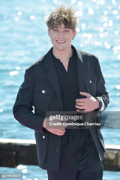 Maxence Danet-Fauvel attends the "Talents A Suivre" photocall at the 3rd Canneseries on October 13, 2020 in Cannes, France.