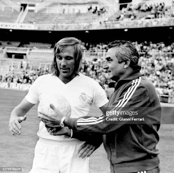 Gunther Netzer 1,424 Gunter Netzer Photos & High Res Pictures - Getty Images