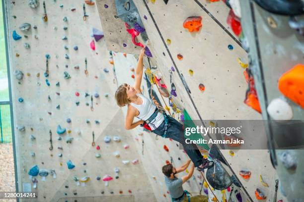 Extreme Indoor Climbing Side View Photos And Premium High Res Pictures extreme-indoor-climbing-side-view-photos-and-premium-high-res-pictures