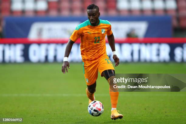 Lago Junior of Ivory Coast in action during the international friendly match between Japan and Ivory Coast at Stadion Galgenwaard on October 13, 2020...