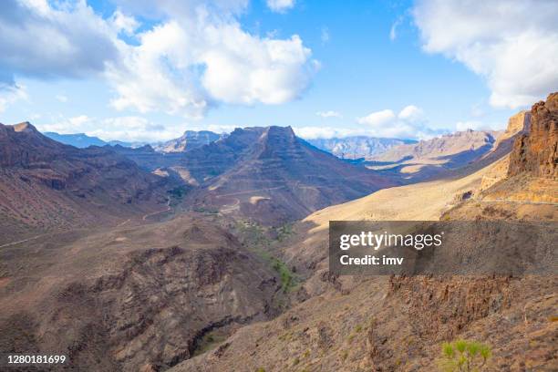 degollada de la yegua ansichten - gran canaria - bei fataga insel gran canaria stock-fotos und bilder